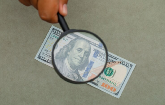 The function of fake note detection machines is more advanced than others. One of the most important functions